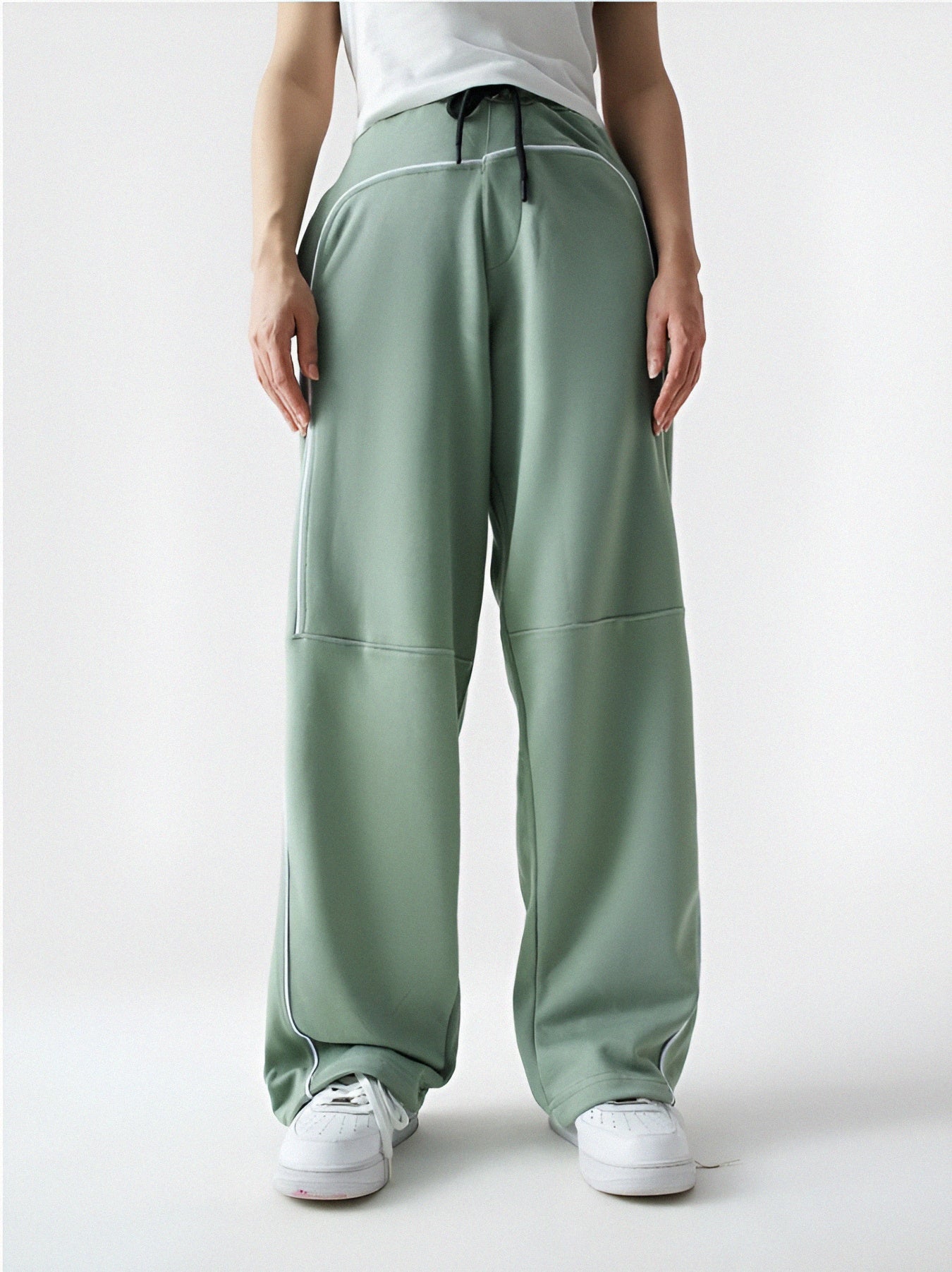 Piping Trouser | Sage Green